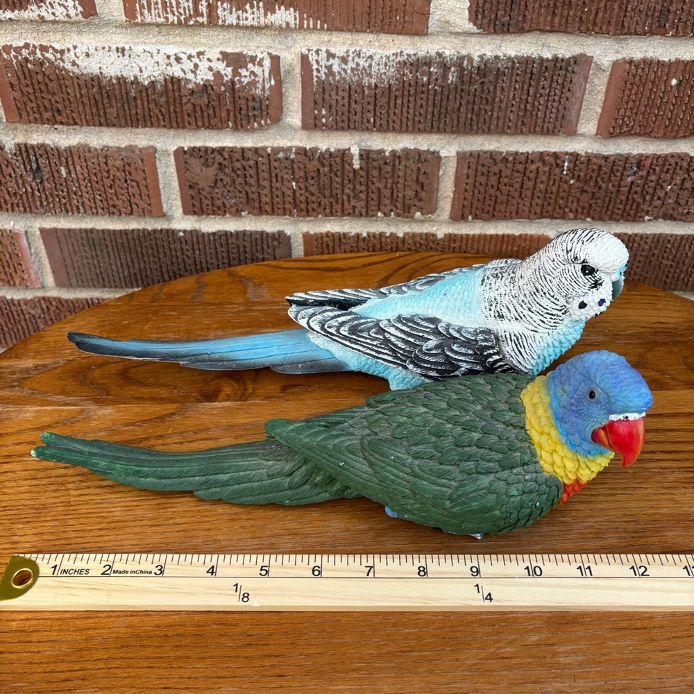 Birds Parrot Parakeet Realistic Colorful Animal Figurines Set of 2 - Picture 5 of 7